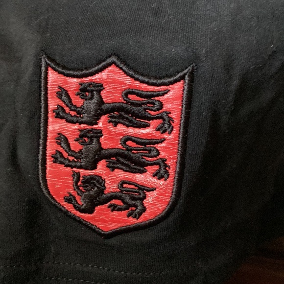 Punky Fish Tank Top - Picture 8 of 10